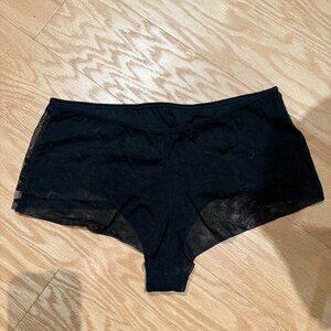 La Perla Black Label Black Lace Overlay Hi-Cut/Boy Short Brief. Size 3